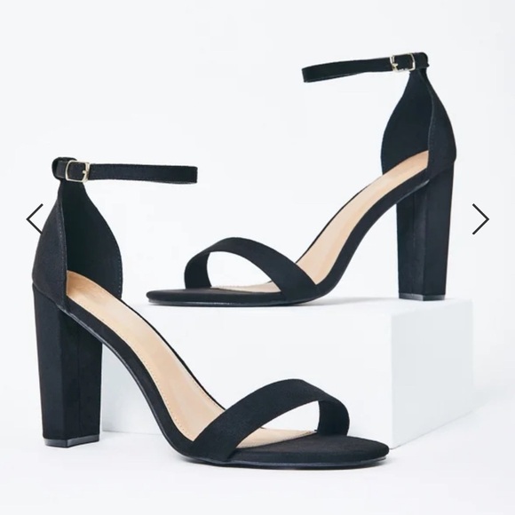 4” Block Heel Sandles - Picture 2 of 9